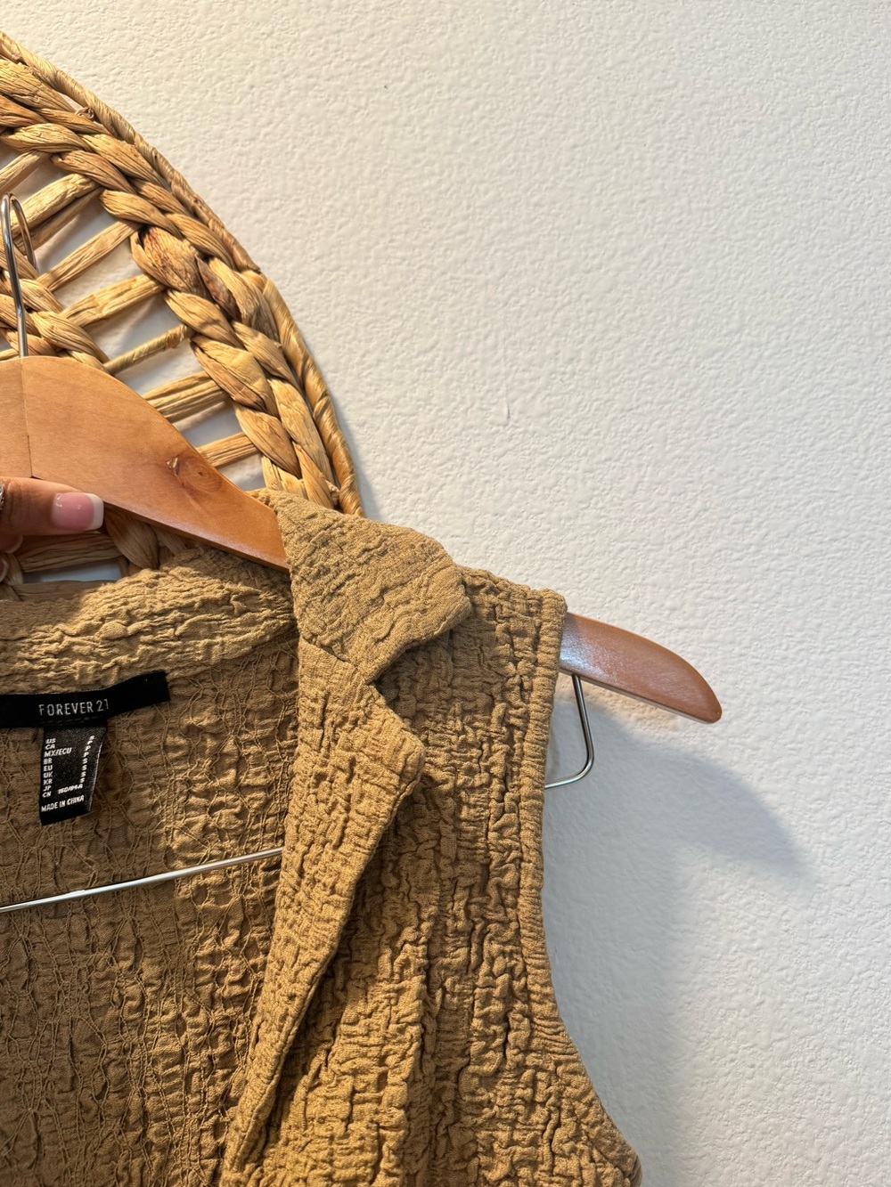 Forever21 Top - Picture 3 of 3